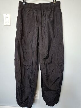 Athleta Black Nylon Parachute Cargo Pants Size M Wide Leg Drawstring Ankle